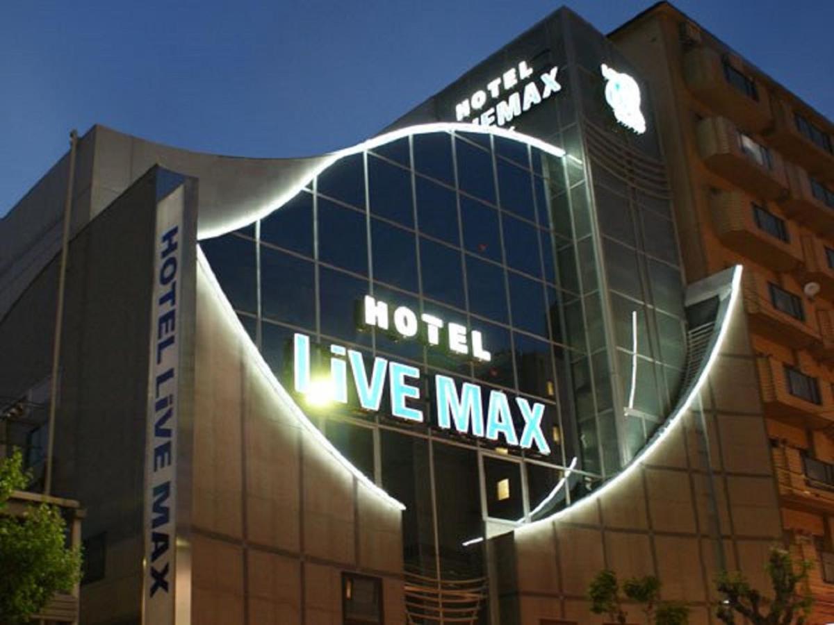Hotel Livemax Budget Esaka Suita Exteriör bild