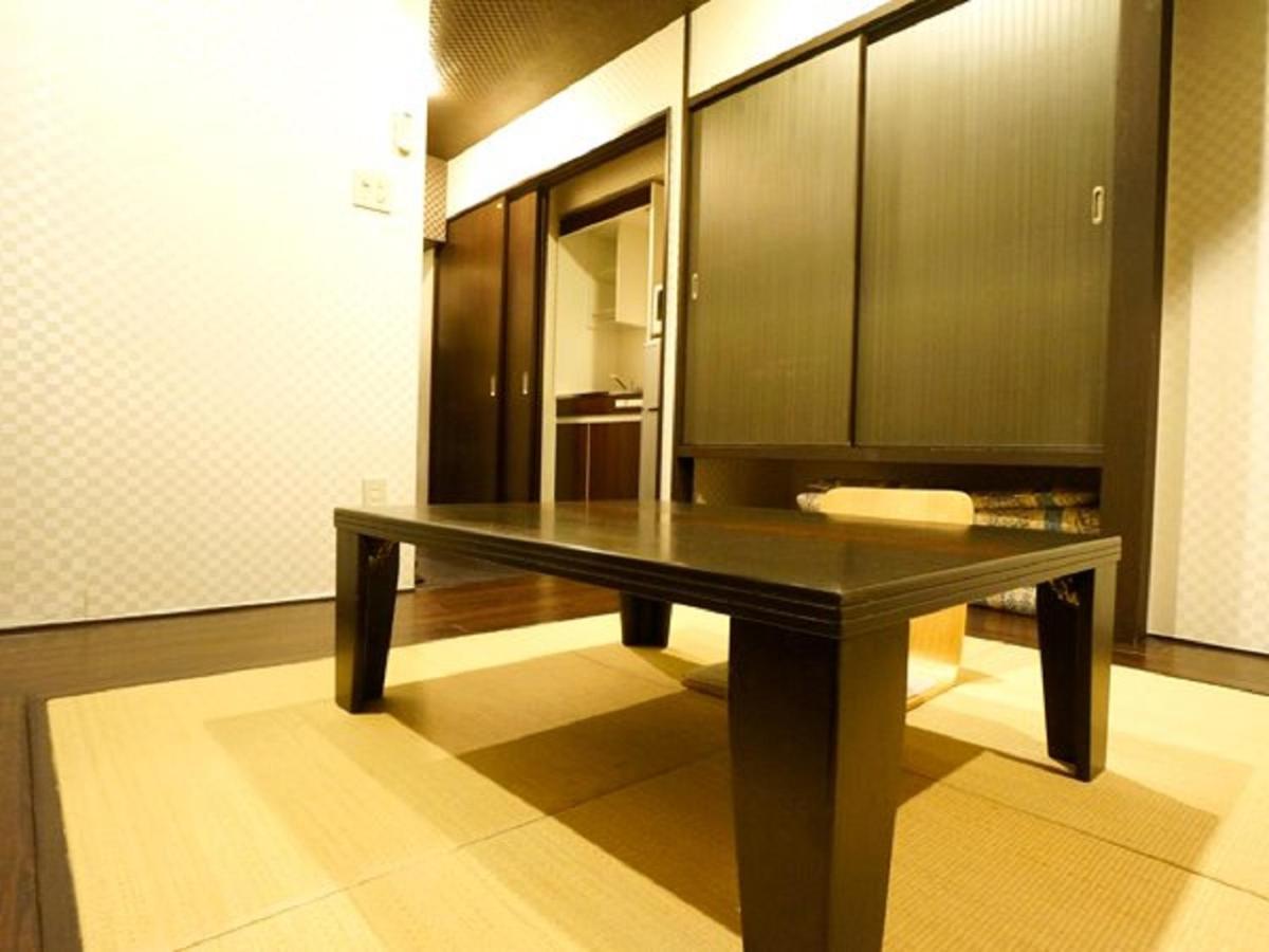 Hotel Livemax Budget Esaka Suita Exteriör bild