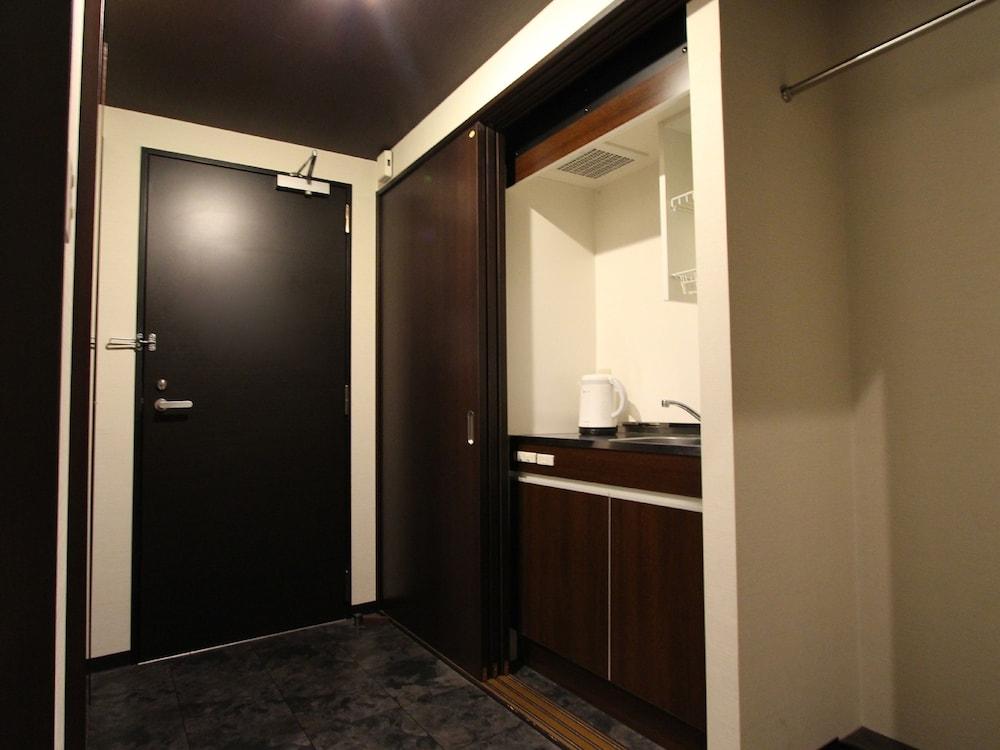 Hotel Livemax Budget Esaka Suita Exteriör bild